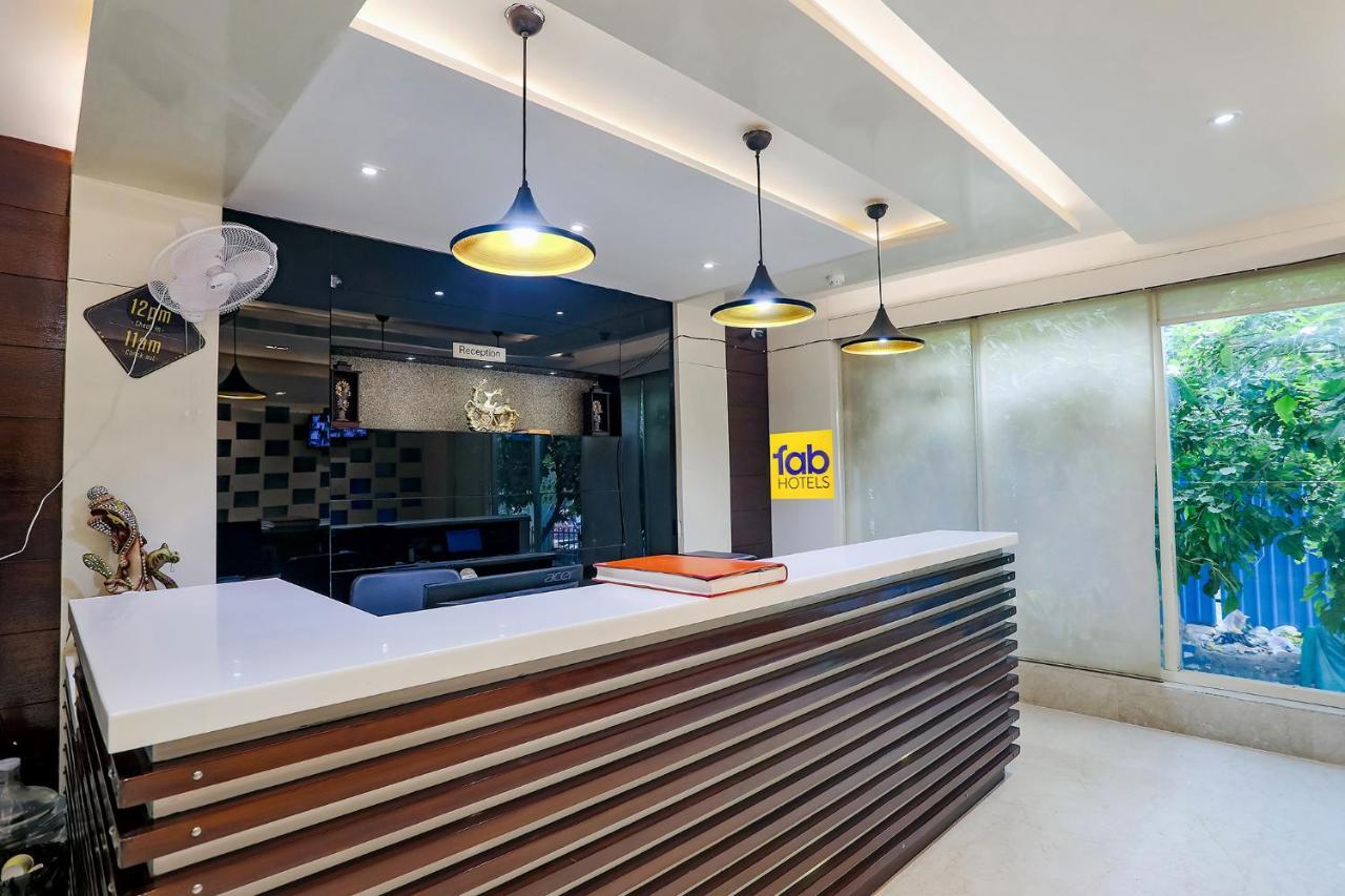 Fabhotel Grand Stay Neu-Delhi Exterior foto